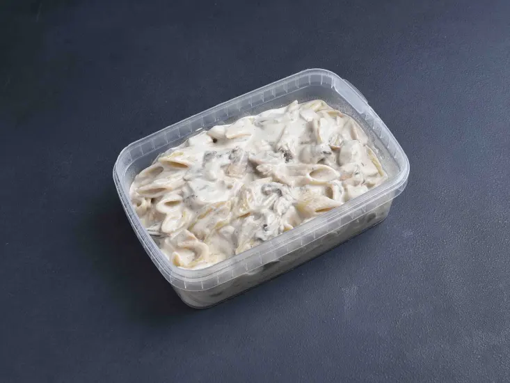 پاستا چیکن آلفردو